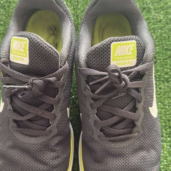 Women Nike Training In Season TR 6 Grey & Lime - Picture 3 of 10